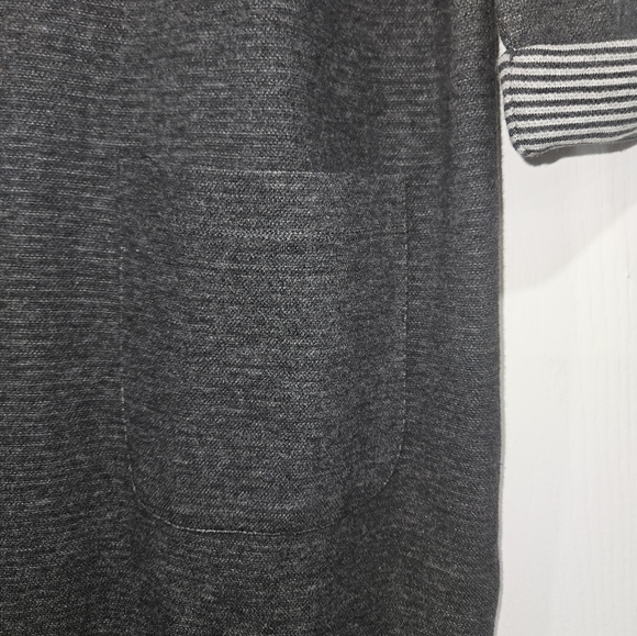 Gorgeous NWT J.Jill Knit Dress w/Pockets Gray 3/4 Sleeve Med - Picture 2 of 5